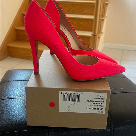 Jessica Simpson Claudette Laser Pink Heels - Picture 4 of 4